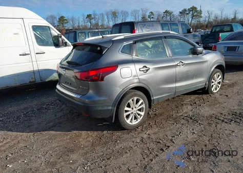 2018 Nissan Rogue Sport Sv z USA, uszkodzony, nr VIN JN1BJ1CRXJW285684
